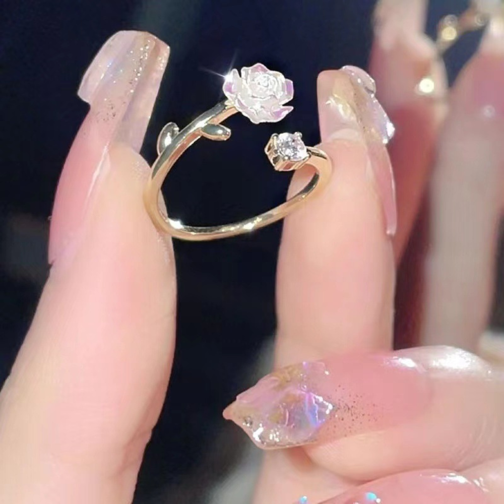 NHẪN XENIA