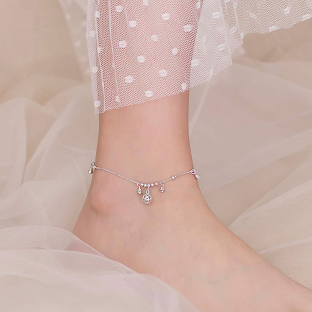 LẮC CHÂN CLOVER