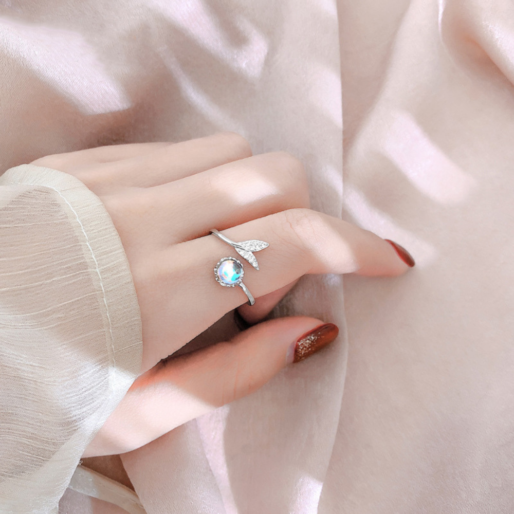 NHẪN ADORA